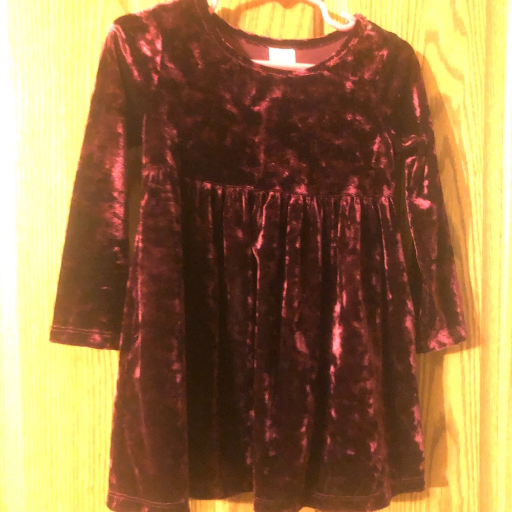 Maroon velvet dress so cute for Tgiving or Xmas